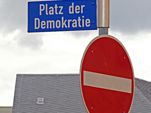 Platz der Demokratie