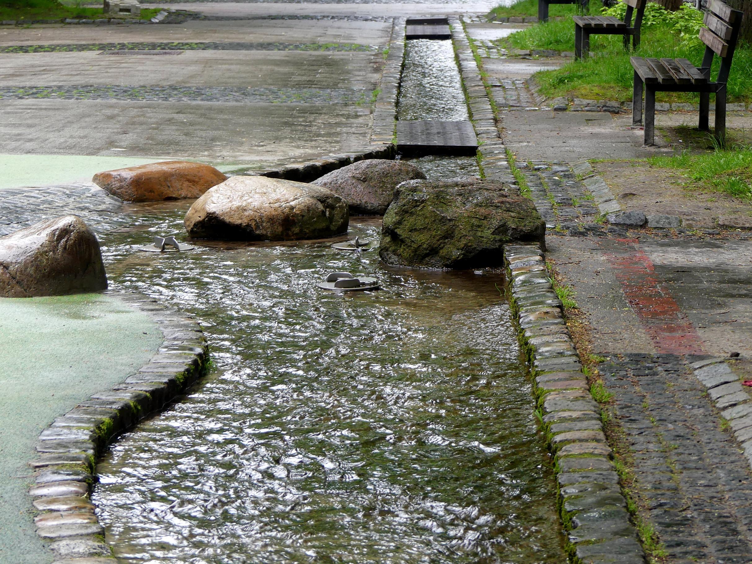 Bachlauf am Lindenplatz